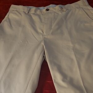BROOKS BROTHERS CLASSIC CHINO PANTS Cream SIZE 36 vs 30